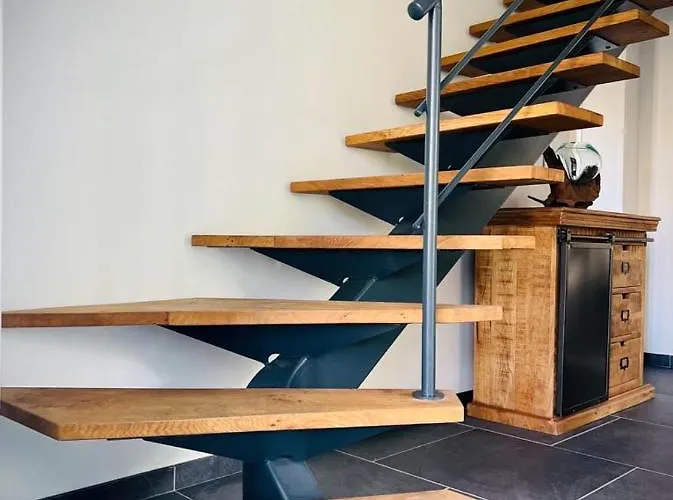 Pensjonat La Maison Cachee-ba La Teste-de-Buch