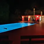 Maison d'hôtes La Maison Cachee-ba