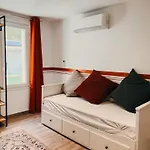 La Maison Cachee-ba 4*