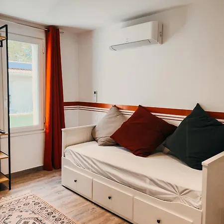 La Maison Cachee-ba 4*