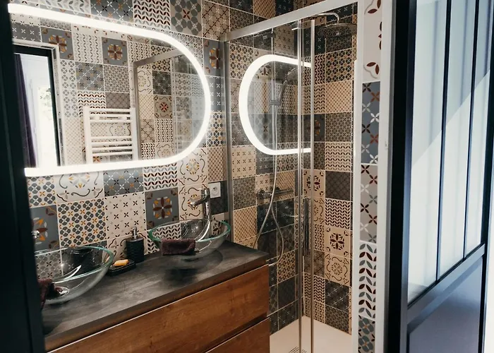 La Maison Cachee-ba Gasthof La Teste-de-Buch