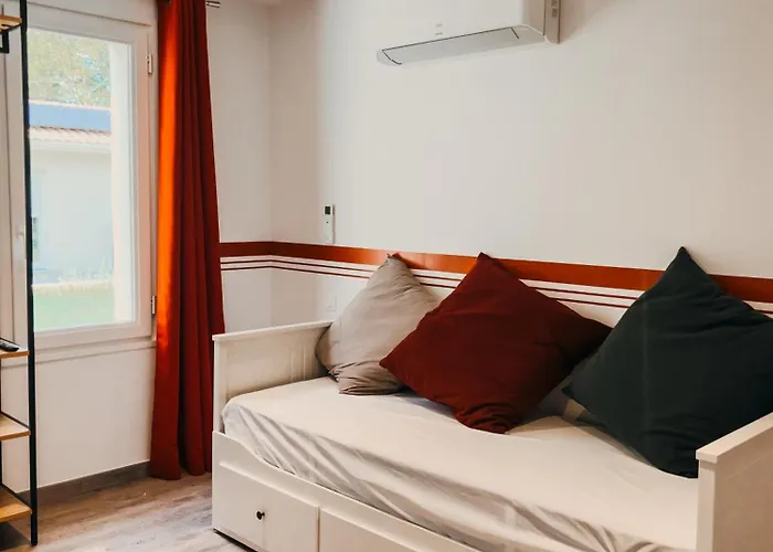 La Maison Cachee-ba 4*