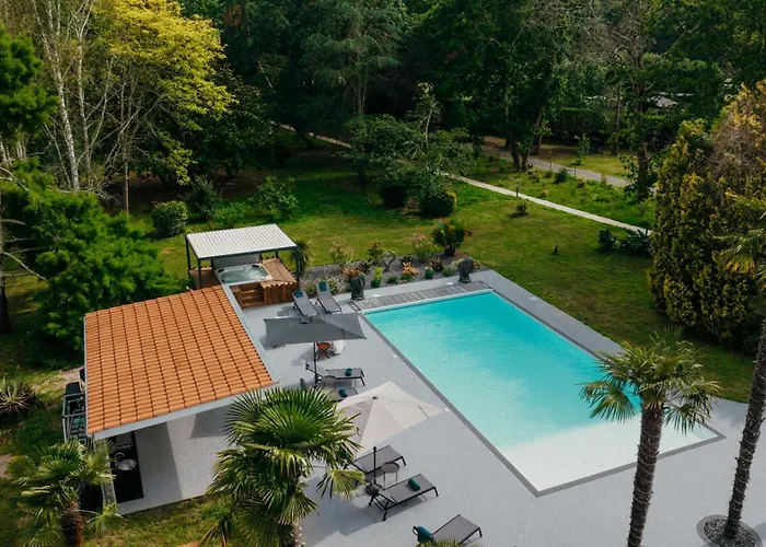 Gasthof La Maison Cachee-ba 4*