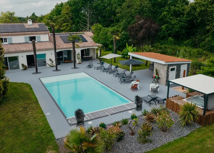 La Maison Cachee-ba 4*