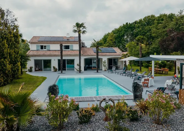 La Maison Cachee-ba לה-טסט-דה-בוש