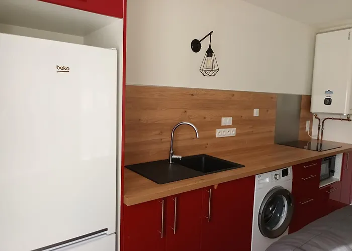 La Maison Cachee-ba בית הארחה לה-טסט-דה-בוש